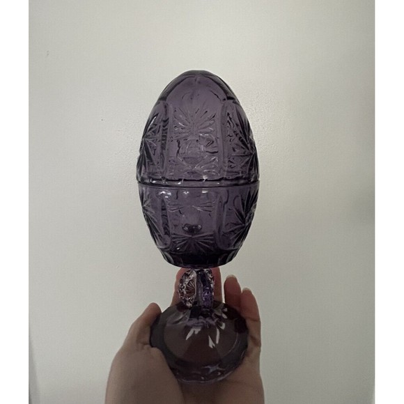Vtg Victorian Trading Co Purple Glass Footed Egg Shaped Trinket Covered Compote - Picture 1 of 10